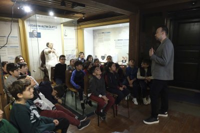 MİNİK ÖĞRENCİLER ETOMÜZE’DE EĞLENEREK ÖĞRENDİ