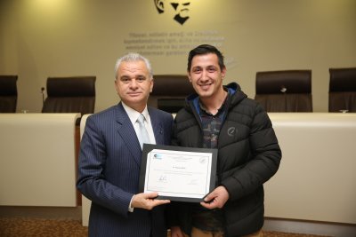 GİRİŞİMCİ ADAYLARI SERTİFİKALARINI TÖRENLE ALDILAR