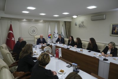 ELİF GÜRKAYNAK KADIN GİRİŞİMCİLER KURULUNDA YENİDEN BAŞKAN OLDU