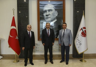 ETO’DAN VALİ AYYILDIZ'A TEBRİK ZİYARETİ