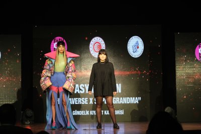 FASHİON ESKİŞEHİR MODA DÜNYASINI BÜYÜLEDİ