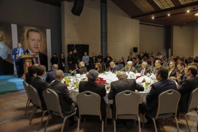 BAKAN ÇAVUŞOĞLU ESKİŞEHİR’DE İŞ DÜNYASI İLE BULUŞTU