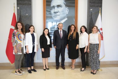 KADIN GİRİŞİMCİLERDEN VALİ AYYILDIZ’A ZİYARET