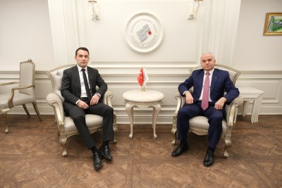 BULGARİSTAN ATAŞESİYLE DIŞ TİCARET MASAYA YATIRILDI