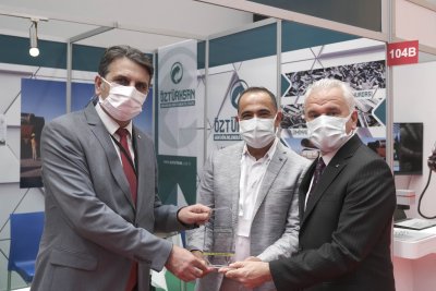 FUARDA STANT AÇAN ESKİŞEHİRLİ FİRMALARA TEŞEKKÜR PLAKETİ