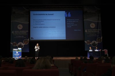 VEHBİ KOÇ KONGRE MERKEZİ’NDE 4. ULUSAL HEMŞİRELİKTE YÖNETİM KONGRESİ GERÇEKLEŞTİRİLDİ