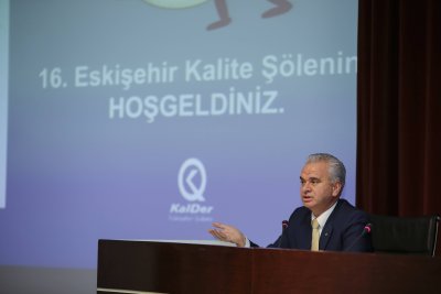 TÜRKİYE’NİN ÖNDE GELEN ŞİRKETLERİNİN YÖNETİCİLERİ ESKİŞEHİR KALİTE ŞÖLENİ’NDE BULUŞTU