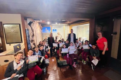 MİNİK ÖĞRENCİLER ETOMÜZE’DE EĞLENEREK ÖĞRENDİ