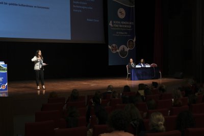 VEHBİ KOÇ KONGRE MERKEZİ’NDE 4. ULUSAL HEMŞİRELİKTE YÖNETİM KONGRESİ GERÇEKLEŞTİRİLDİ