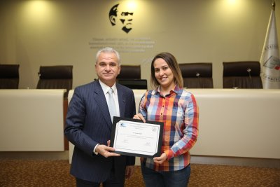 GİRİŞİMCİ ADAYLARI SERTİFİKALARINI TÖRENLE ALDILAR