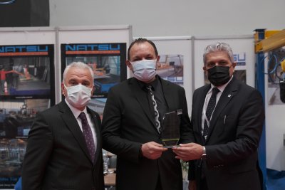 FUARDA STANT AÇAN ESKİŞEHİRLİ FİRMALARA TEŞEKKÜR PLAKETİ