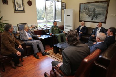 1.ANA JET ÜS KOMUTANI’NA ZİYARET