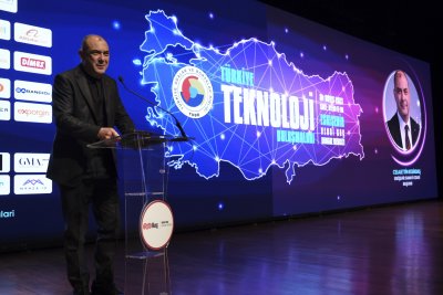 VEHBİ KOÇ KONGRE MERKEZİ’NDE TEKNOLOJİ BULUŞMASI