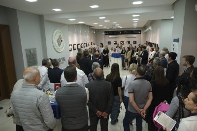 TRİO ETOSANAT GALERİSİ’NDE