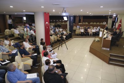 GÜLER: YENİ VERGİLER TÜCCAR VE SANAYİCİYİ DAHA ZOR DURUMA DÜŞÜRÜR