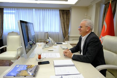 GÜLER TURİZM SEMİNERİNDE TECRÜBELERİNİ PAYLAŞTI