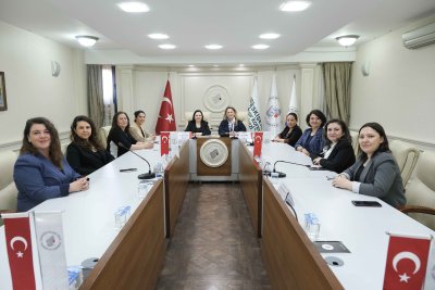 TOBB UŞAK İL KADIN GİRİŞİMCİLER KURULU’NDAN ESKİŞEHİR’E ZİYARET