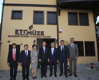 JAPON HEYET ETOMÜZE’YE KONUK OLDU