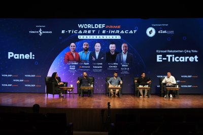 E-TİCARETİN VE E-İHRACATIN BAŞARILI İSİMLERİ VEHBİ KOÇ KONGRE MERKEZİNDE BULUŞTU