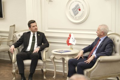 İYİ PARTİ BÜYÜKŞEHİR BELEDİYE BAŞKAN ADAYI AYDIN ETO’YU ZİYARET ETTİ