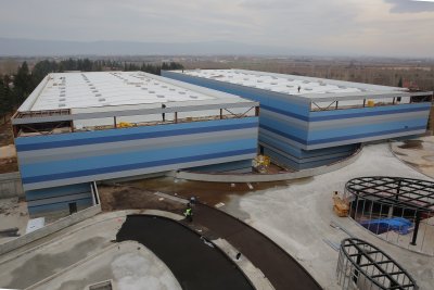 FUAR KONGRE MERKEZİ’NİN ÇOĞU BİTTİ AZI KALDI