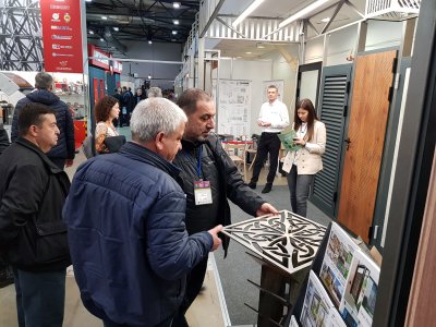 ETO ÜYELERİ KİEV'DE YAPI VE İNŞAAT FUARINA KATILDILAR