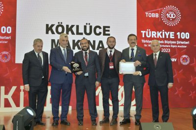 GÜLER TOBB 100 LİSTESİNDEKİ MARKALARA ÖDÜLÜNÜ TAKDİM ETTİ