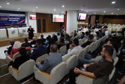 ETO’NUN GAYRİMENKUL SEKTÖRÜNDEKİ ÜYELERİNE MARKA OLMANIN YOLLARI ANLATILDI