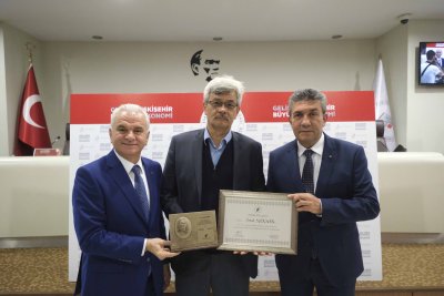 MUSTAFA ÇEKİÇ’İN ADI ETO MECLİS SALONUNDA YAŞAYACAK