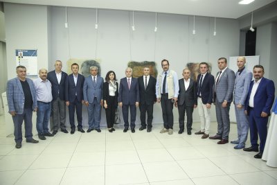 ETOSANAT GALERİSİ’NDE 60. SERGİ