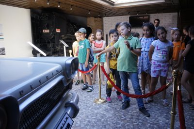 TEPEBAŞI ÇOCUK SANAT MERKEZİ ETOMÜZE’YE KONUK OLDU