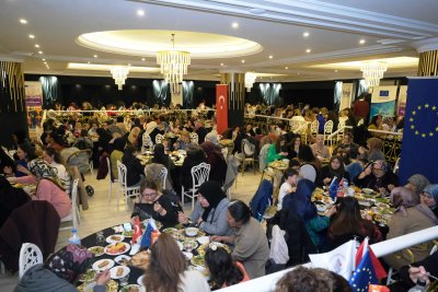 ESKİŞEHİR AB BİLGİ MERKEZİ’NDEN 8 MART DÜNYA KADINLAR GÜNÜ DAYANIŞMA İFTARI