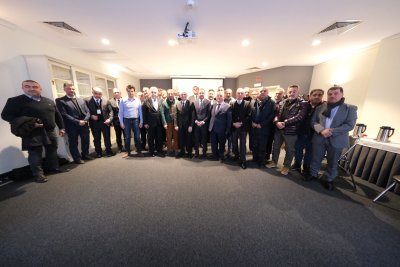 GÜLER, GENT’TE TÜRK İŞ İNSANLARINA DİSCOVER ESKİŞEHİR’İ ANLATTI