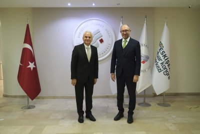 REKTÖR ERDAL İKAF'23 İÇİN ETO’YU ZİYARET ETTİ