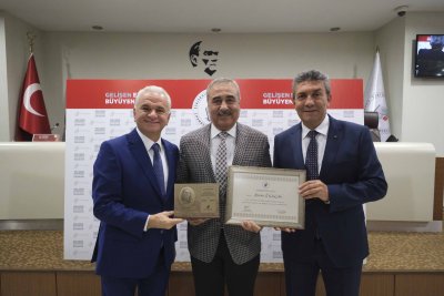 MUSTAFA ÇEKİÇ’İN ADI ETO MECLİS SALONUNDA YAŞAYACAK