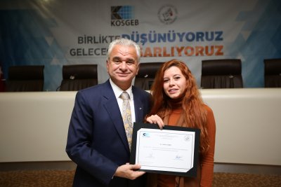 UYGULAMALI GİRİŞİMCİLİK EĞİTİMİ SERTİFİKA TÖRENİ DÜZENLENDİ