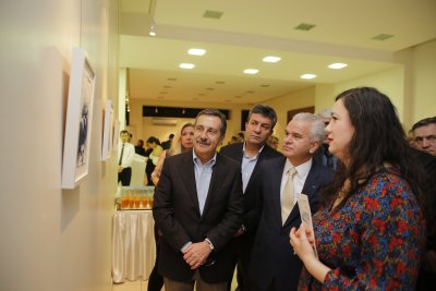 GÜNEBAKAN FOTOĞRAF SERGİSİ ETOSANAT GALERİSİ’NDE