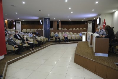 MOBİLYACILAR TALEPLERİNİ TİCARET İL MÜDÜRÜNE İLETTİ